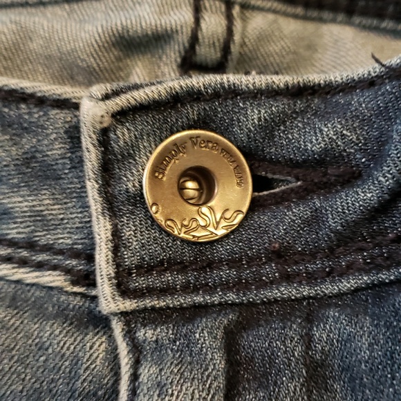 Simply Vera Wang Jeans - Picture 4 of 5